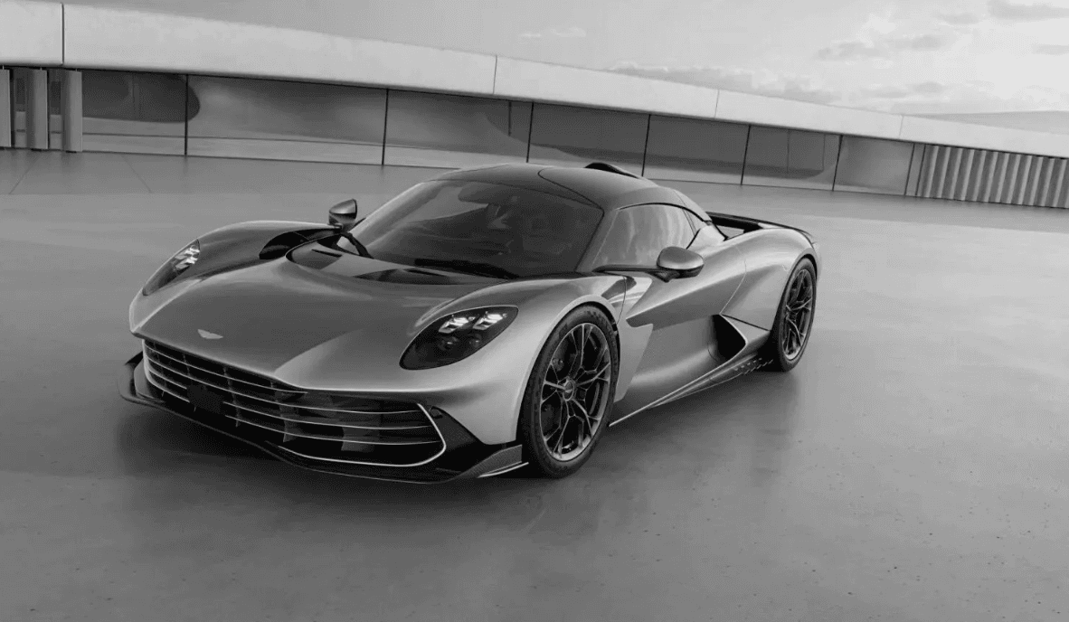 VALHALLA: O HIPERCARRO DE R$ 14 MILHÕES QUE TRAZ A F1 ÀS RUAS
