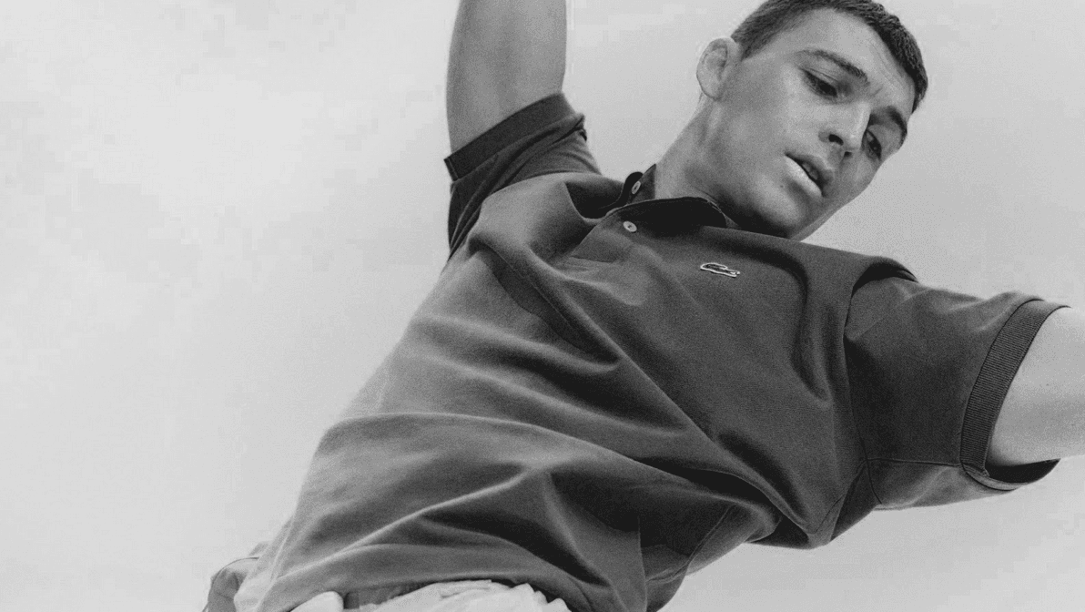 A REINVENÇÃO DA CAMISA POLO