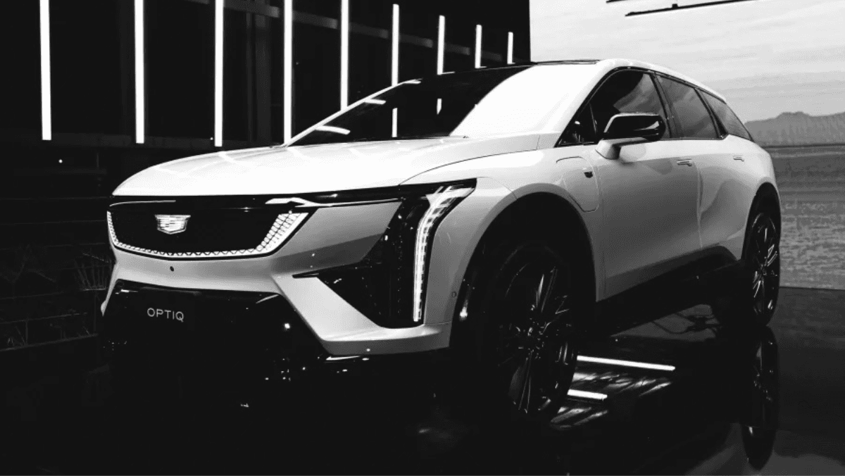 CADILLAC ACELERA NO BRASIL COM TRIO DE SUVS ELÉTRICOS DE LUXO